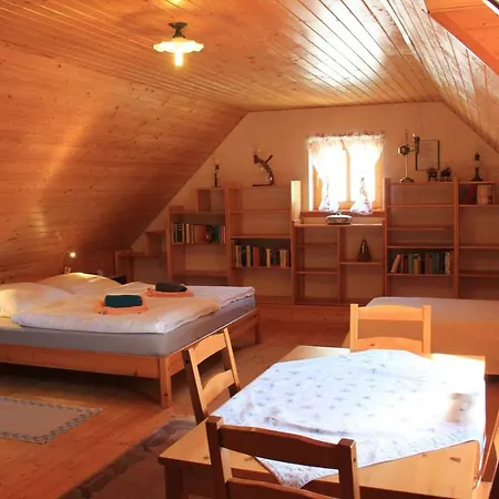 Casa de Férias Balatonhomes ~ Patakmenti Szallas *